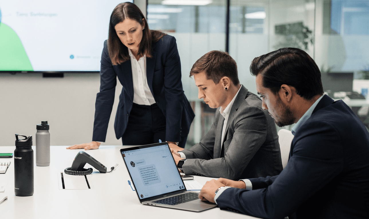 Toksyczność bez krzyku - subtelne zachowania, które niszczą zespół