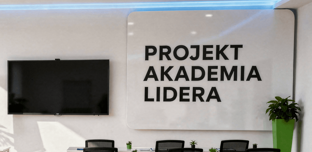 Projekt Akademia Lidera - kompleksowy program nowoczesnych menedżerów